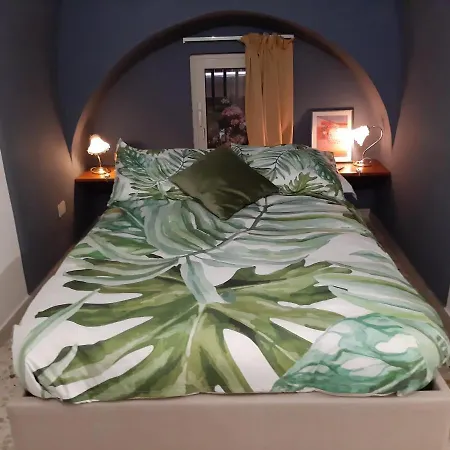 Casa Famoso Holiday home *