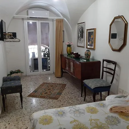 Semesterbostad Casa Famoso Catania